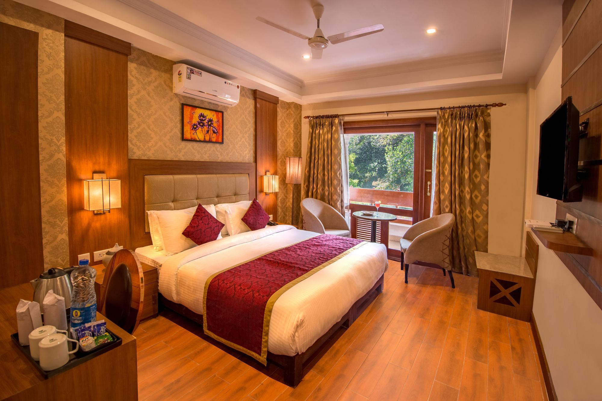 Crown Valley Thekkady Kumily Exterior photo